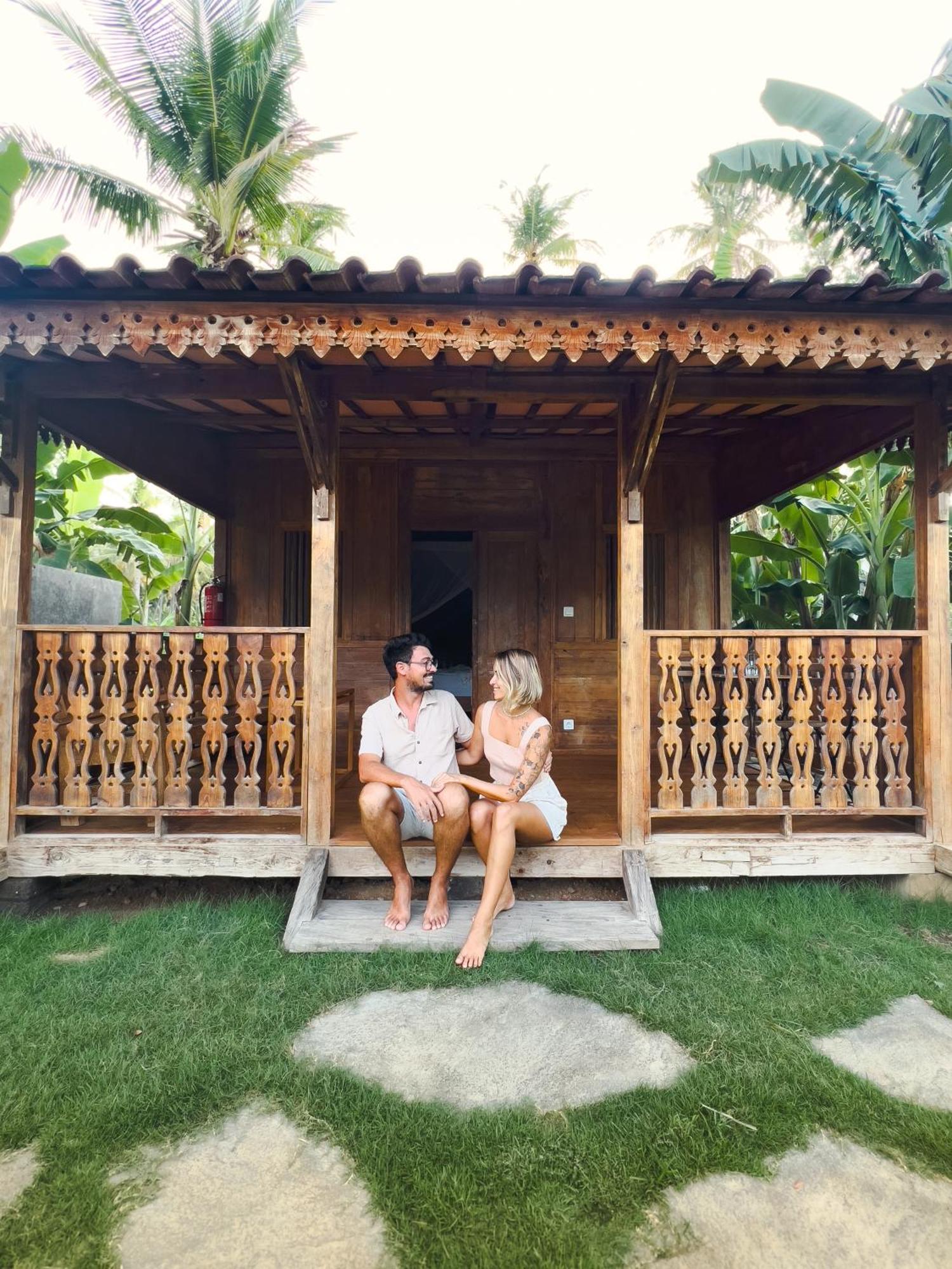 Mangroove Bay Boutique Hostel Banyuwedang Exterior photo